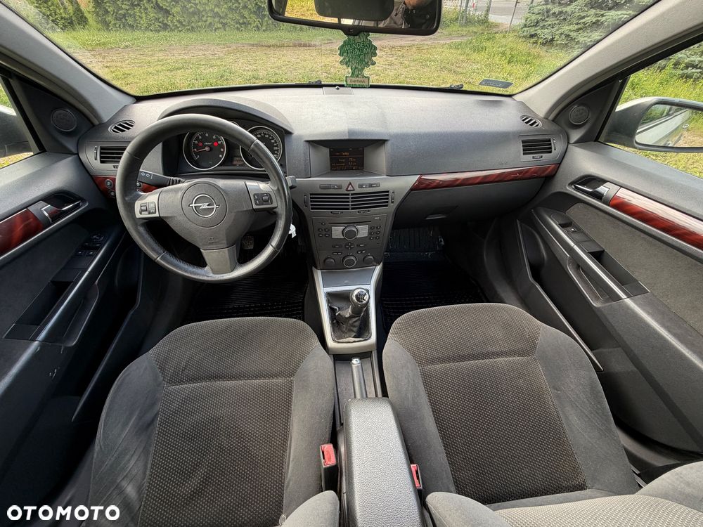 Opel Astra 1.8 Edition - 9