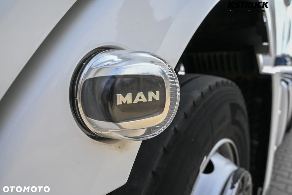 MAN TGX - 12