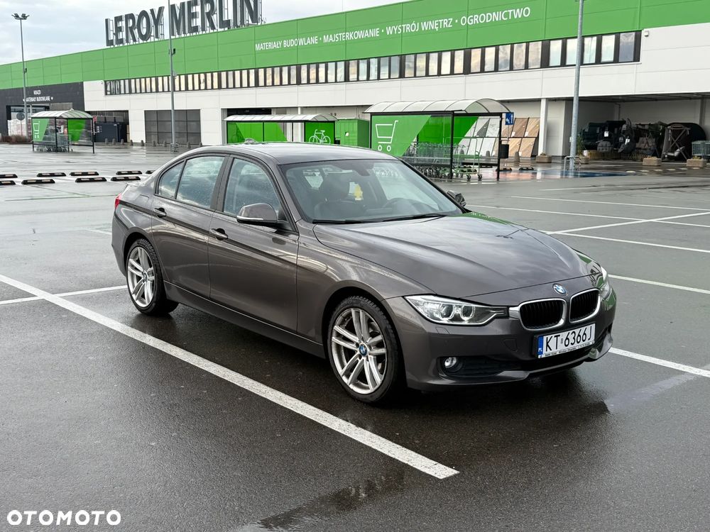 BMW Seria 3 316d - 1