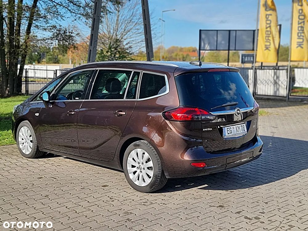 Opel Zafira - 4