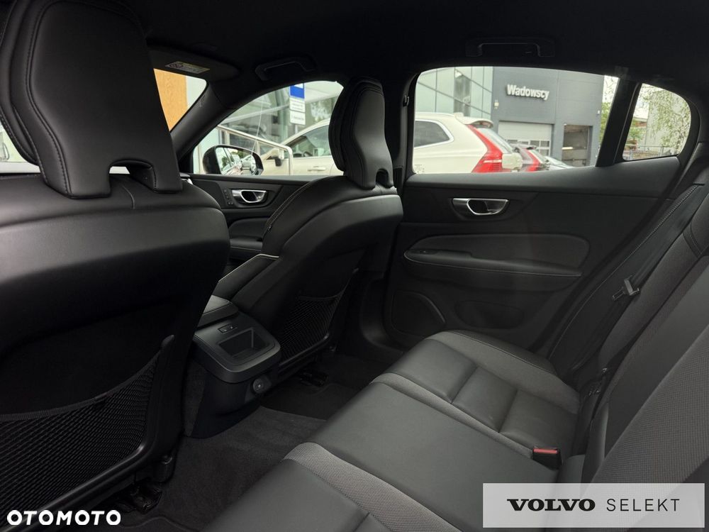 Volvo S60 - 24