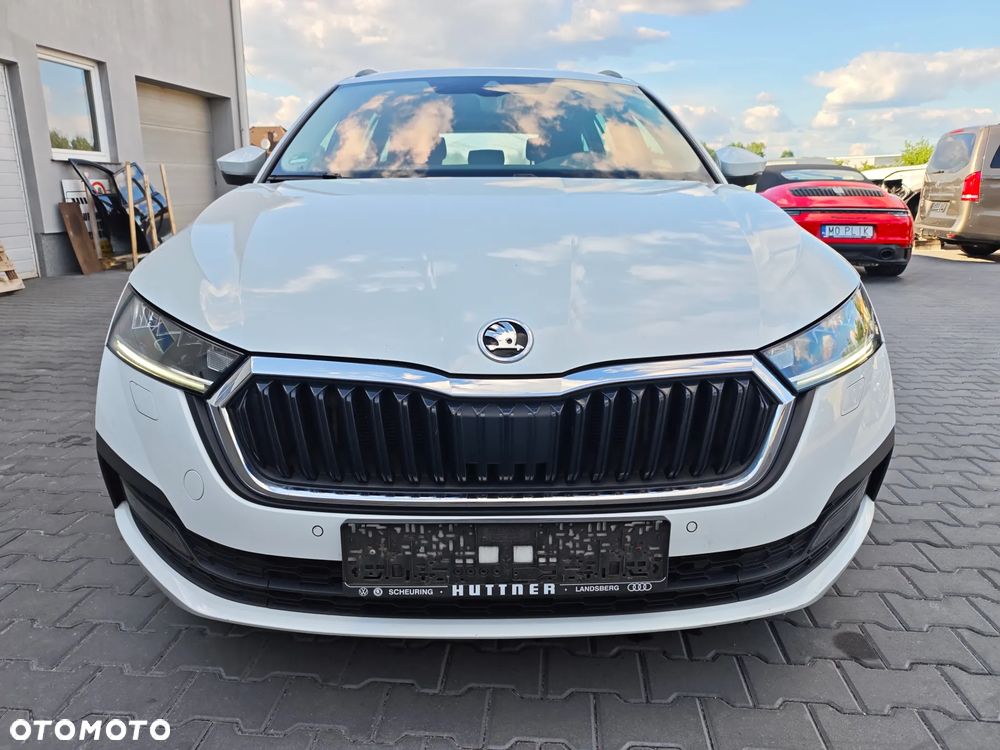 Skoda Octavia 2.0 TDI DSG Style - 8