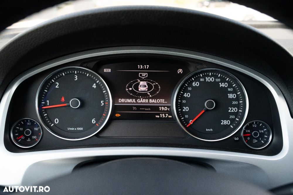 Volkswagen Touareg - 10