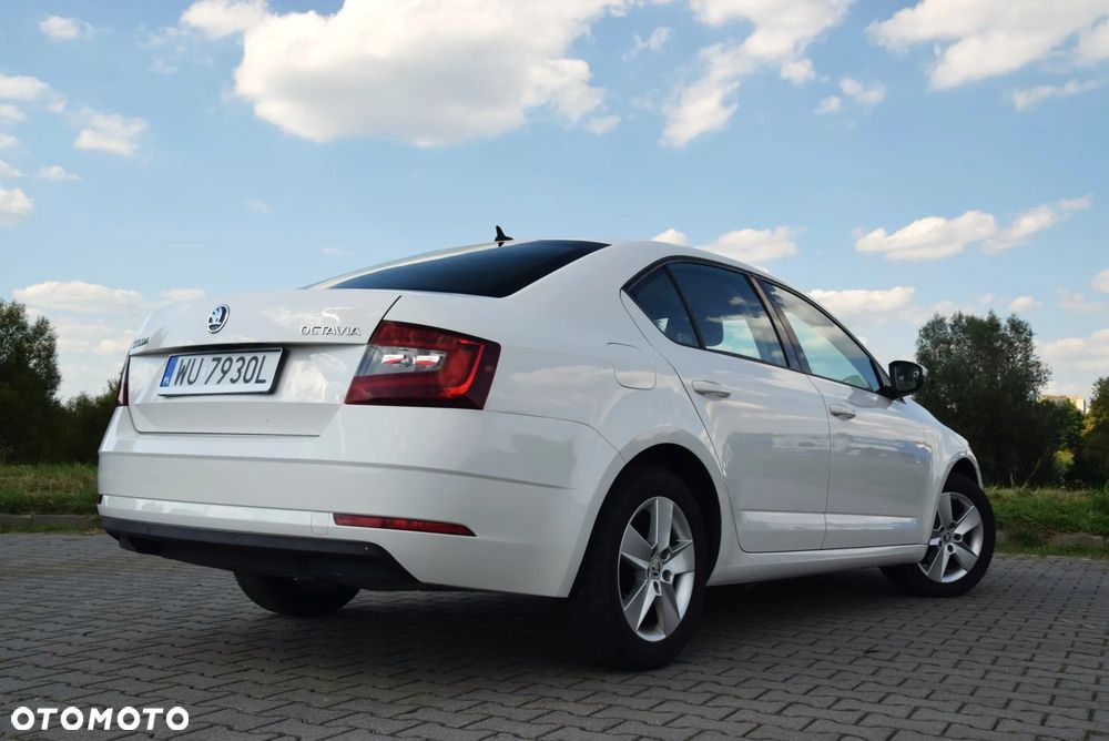 Skoda Octavia 1.6 TDI Ambition - 4
