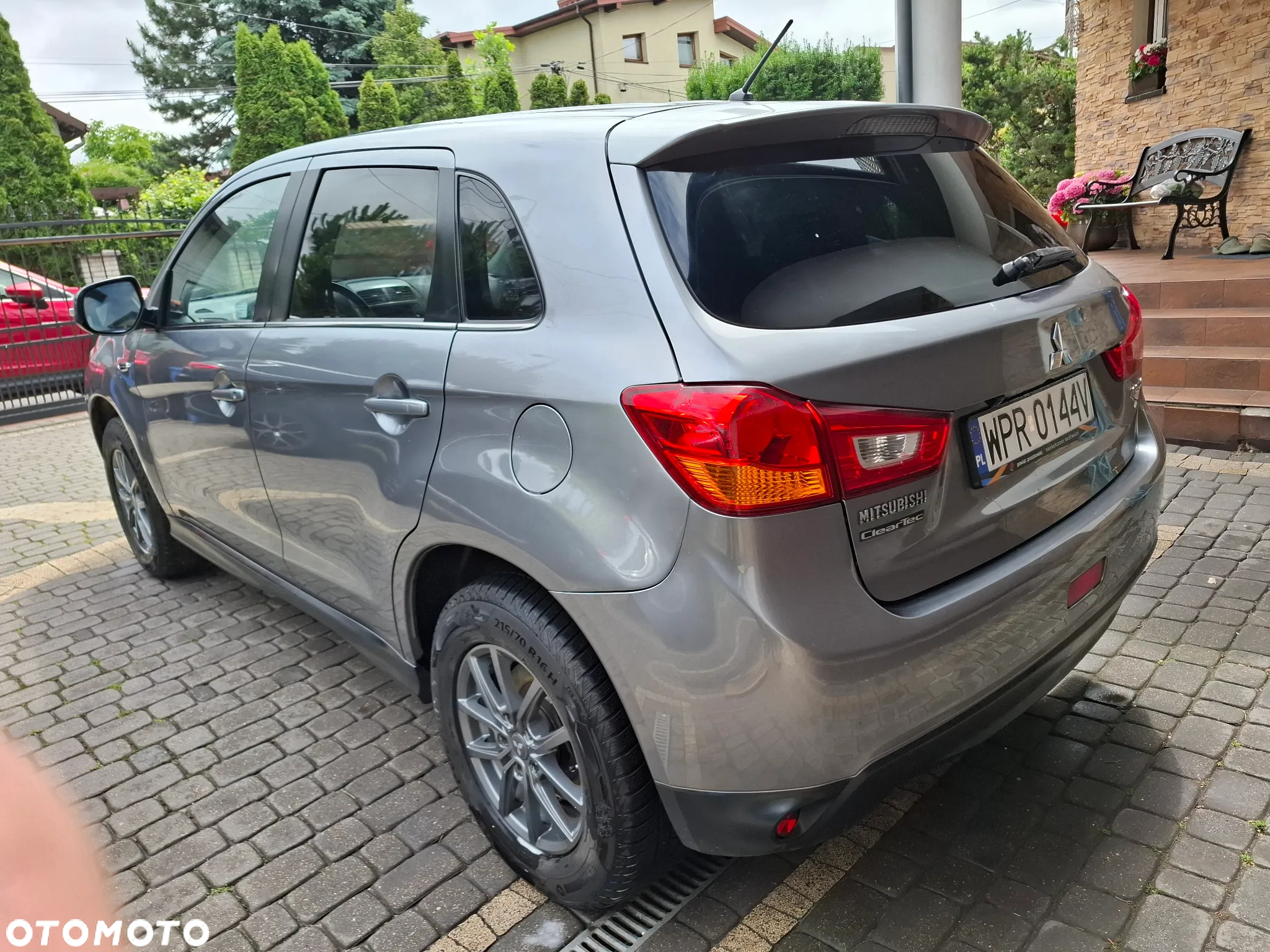 Mitsubishi ASX - 5