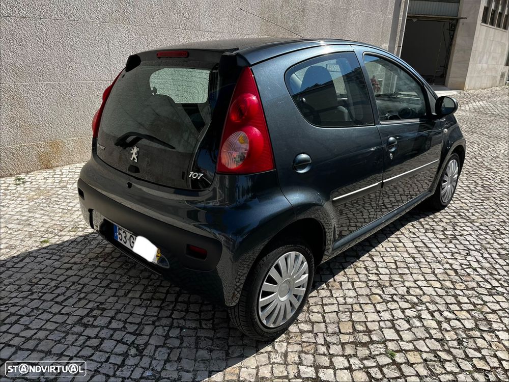 Peugeot 107 1.0 Trendy 2 Tronic - 3