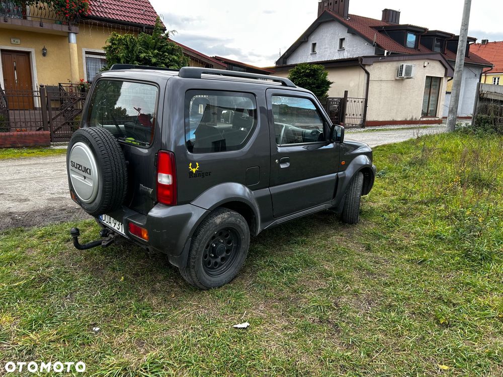 Suzuki Jimny 2011 photo 4