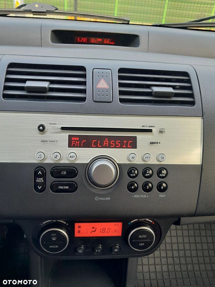 Suzuki Swift 1.6 Sport - 14