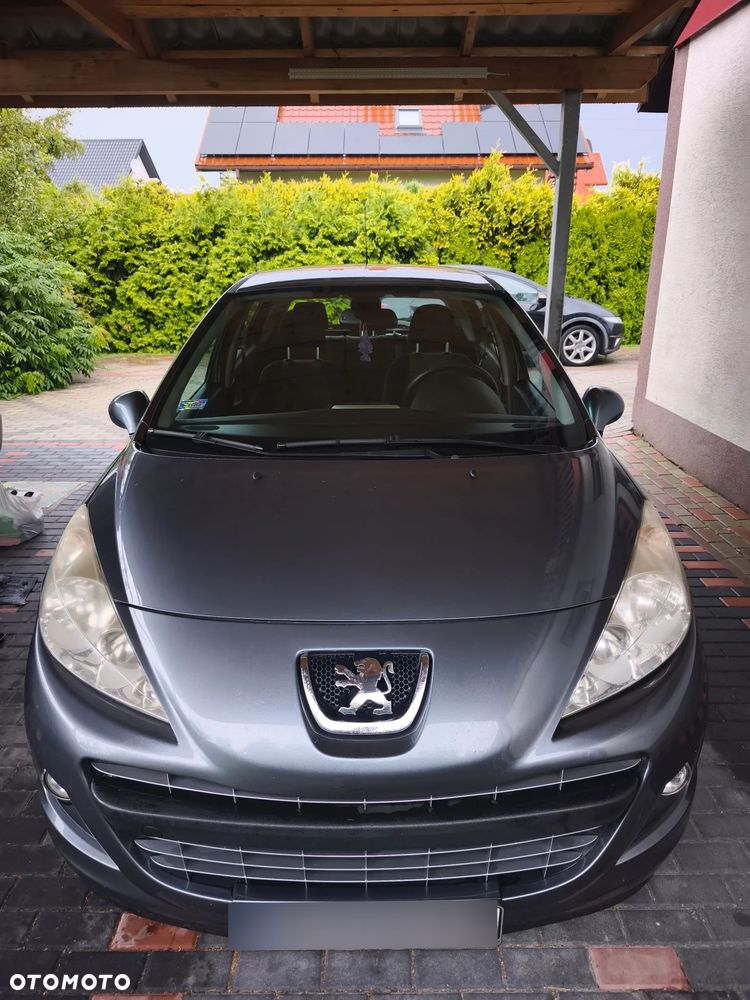 Peugeot 207 1.6 HDi Active - 1