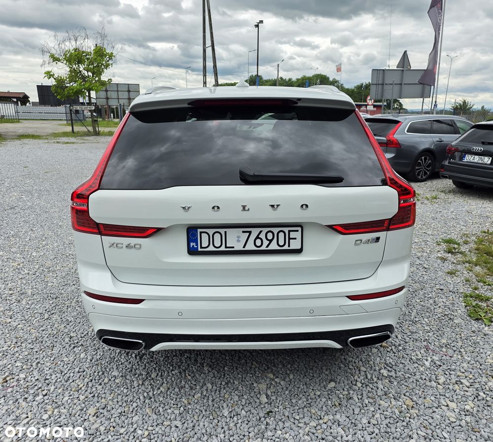 Volvo XC 60 D4 AWD Geartronic RDesign - 7