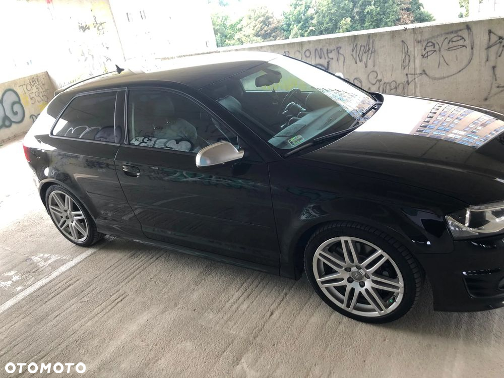 Audi S3 2.0 TFSI Quattro - 32