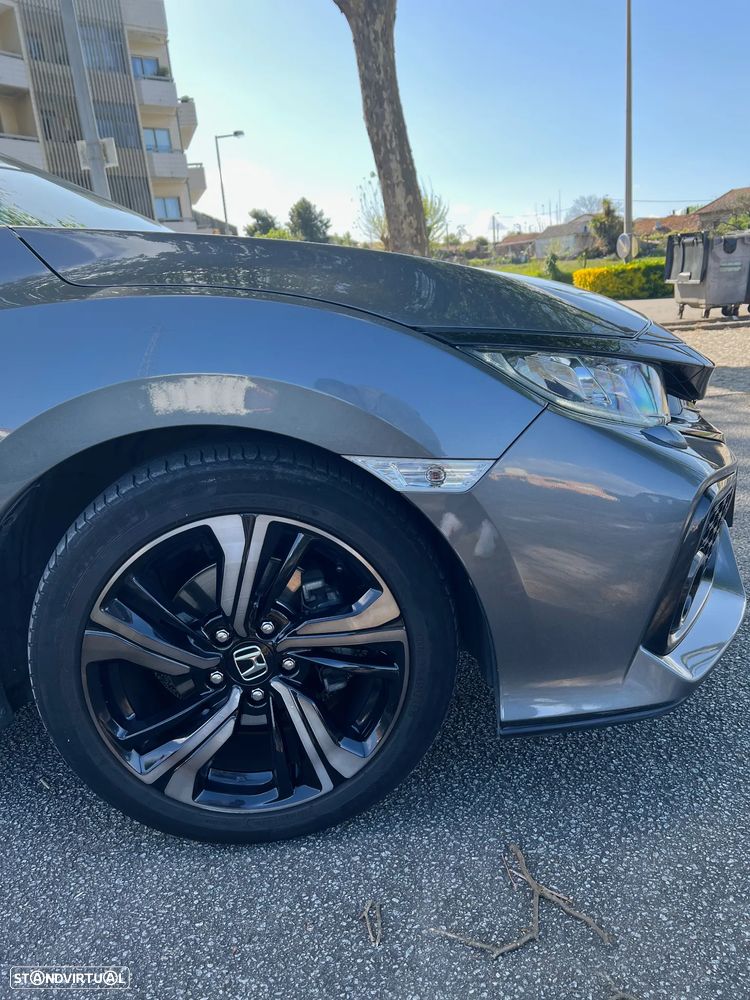 Honda Civic 1.0 i-VTEC Elegance - 9
