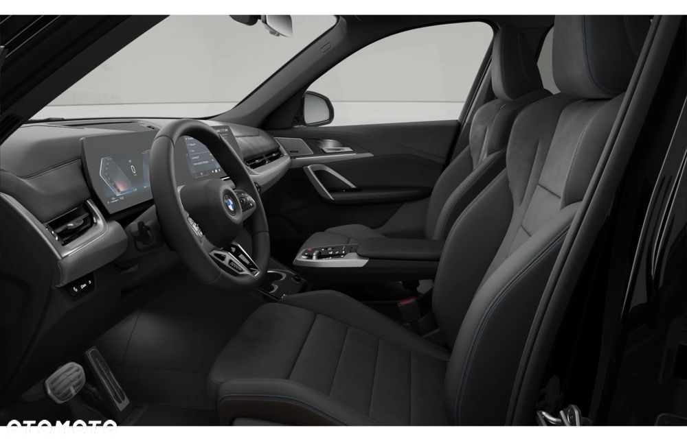 BMW X1 xDrive20d mHEV - 10