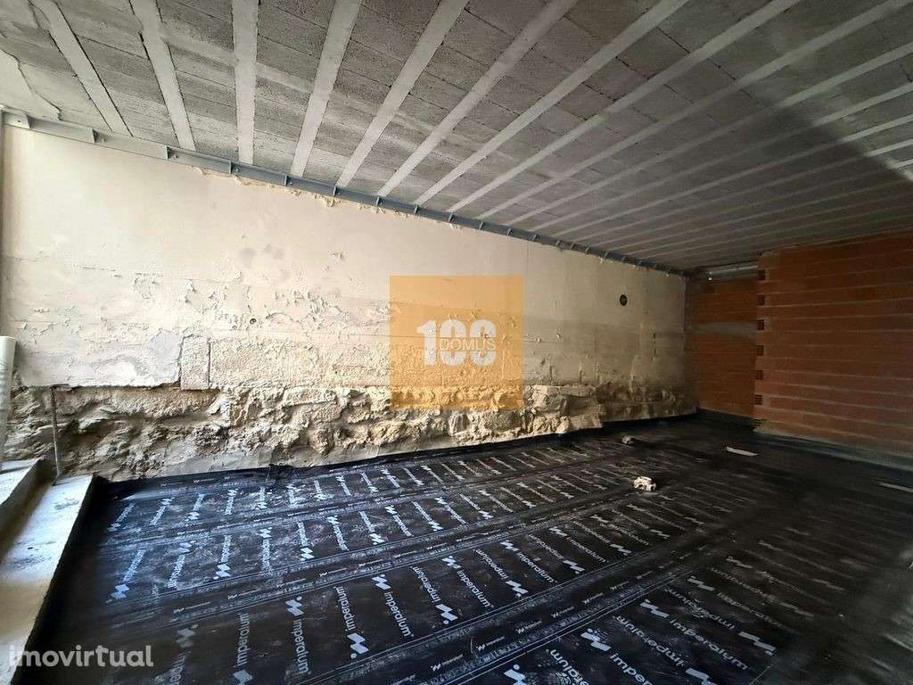 Loja na Rua do Almada - Grande imagem: 5/25