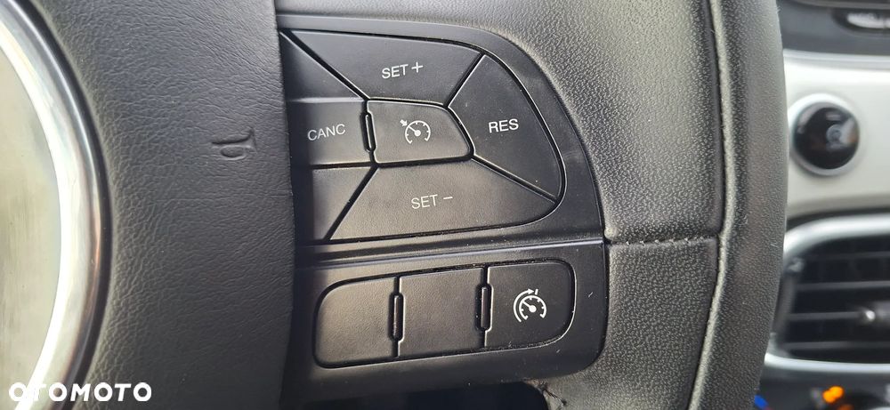 Fiat 500X 1.6 E-Torq 4x2 City Cross - 32