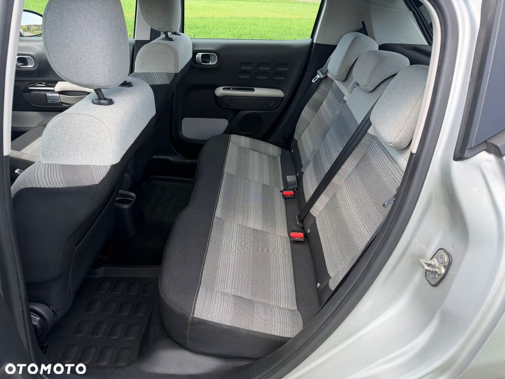 Citroën C3 Pure Tech 82 SHINE - 15