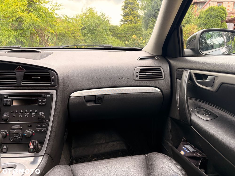 Volvo S60 2.4D5 Momentum - 11