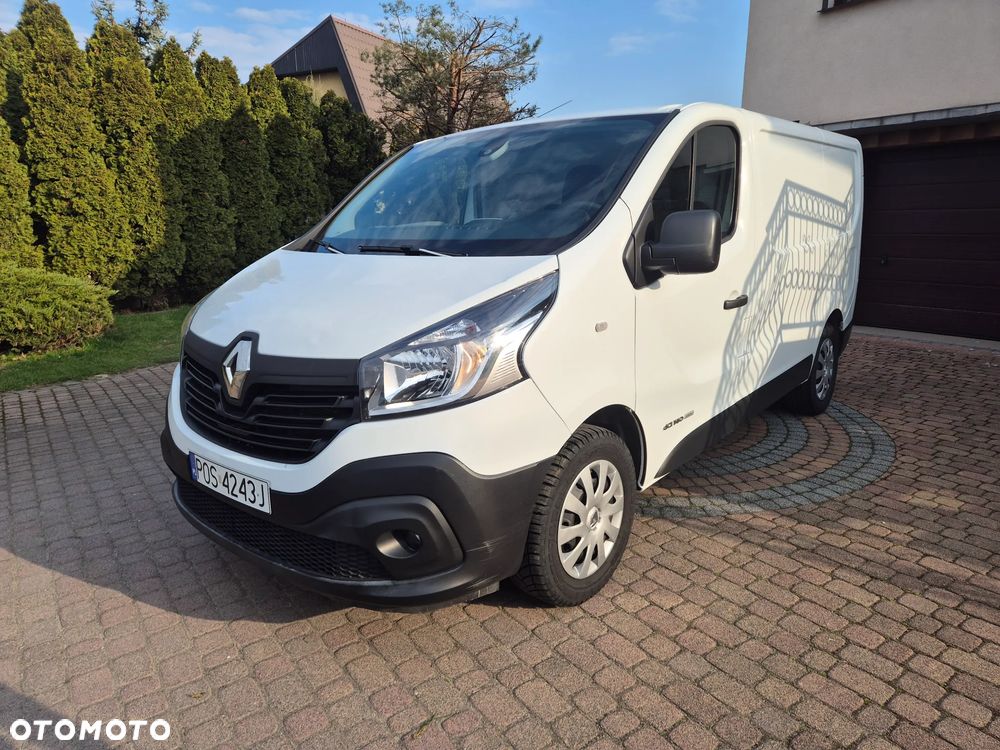 Renault Trafic - 1