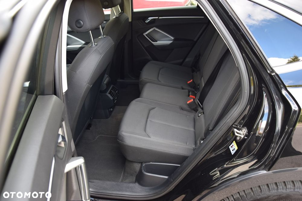 Audi Q3 Sportback 35 TDI S tronic - 14