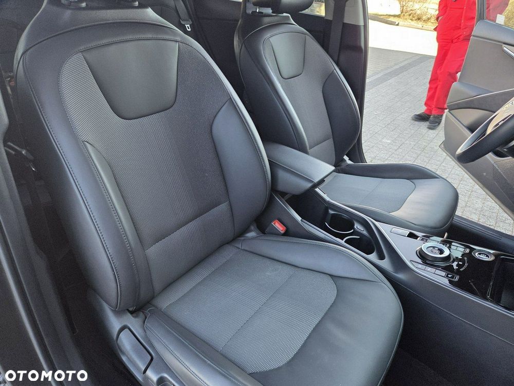 Kia Niro 1.6 GDI Plug-In Hybrid L - 20