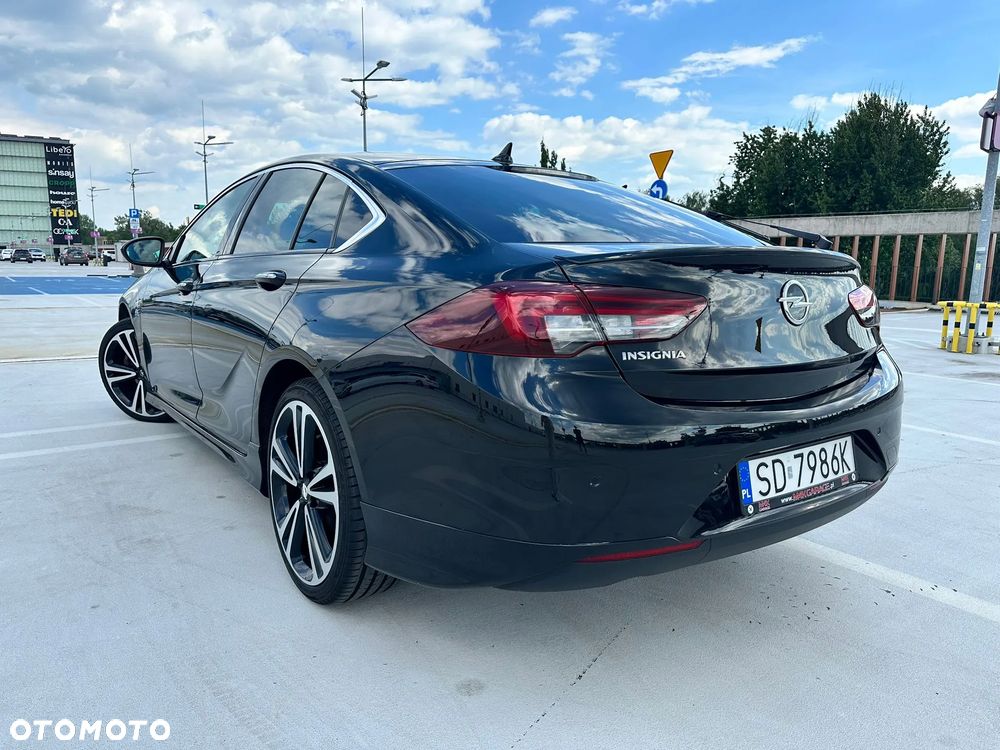 Opel Insignia 2.0 CDTI Innovation S&S - 9