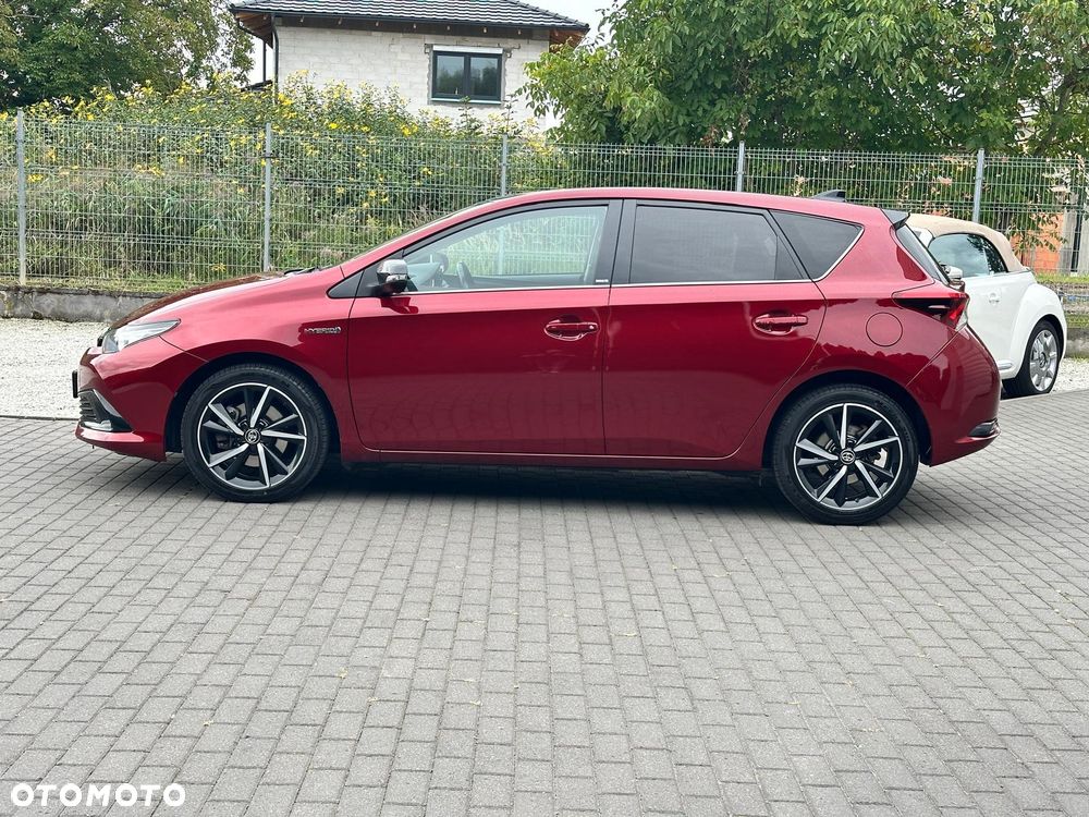 Toyota Auris - 2