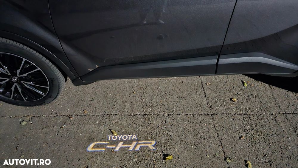 Toyota C-HR 1.8 HSD 4x2 CVT C-lassy LED - 13