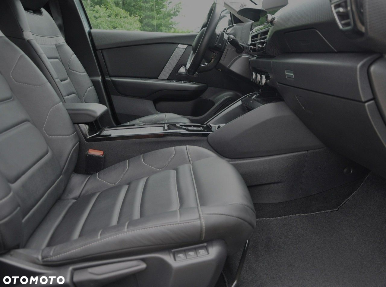 Citroën C4 PureTech 130 Stop&Start EAT8 MAX - 21