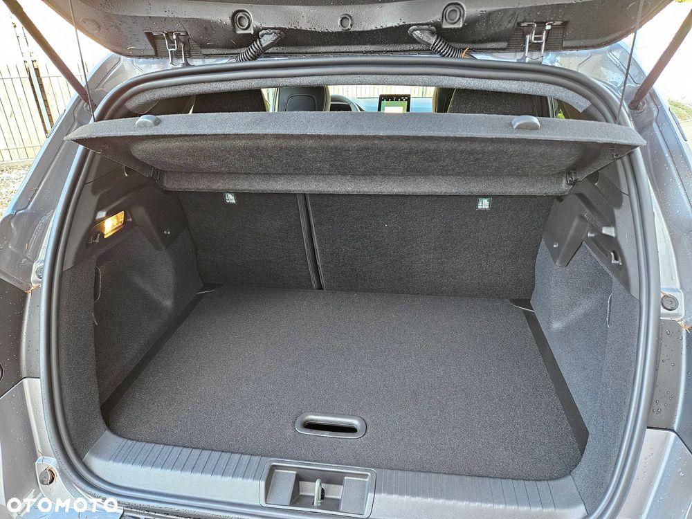 Renault Captur 1.3 TCe mHEV Techno EDC - 13