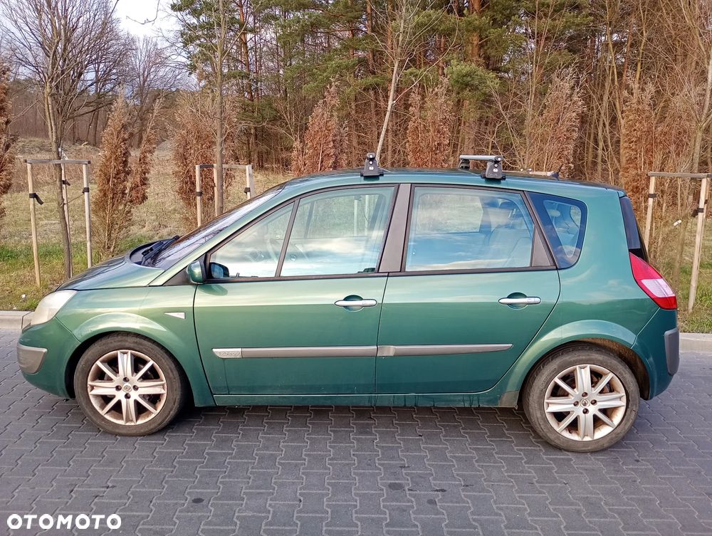 Renault Scenic 1.6 Confort Privilege - 1