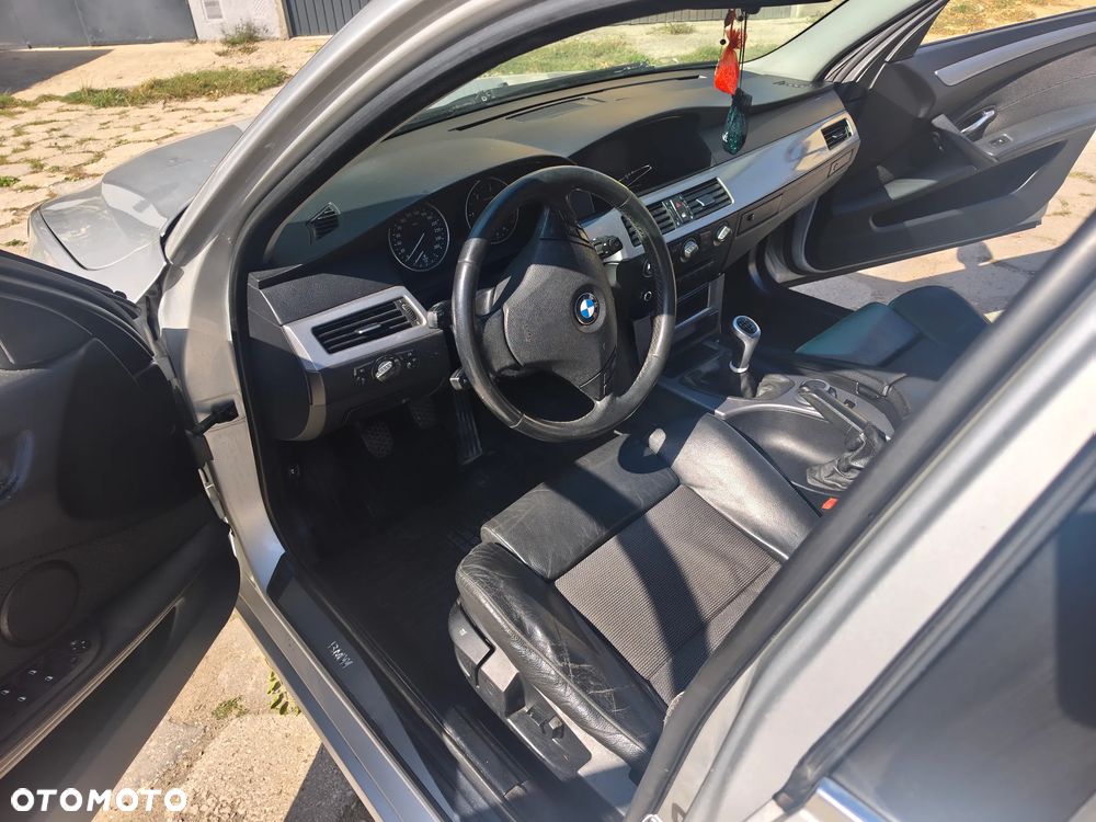 BMW Seria 5 520d - 6