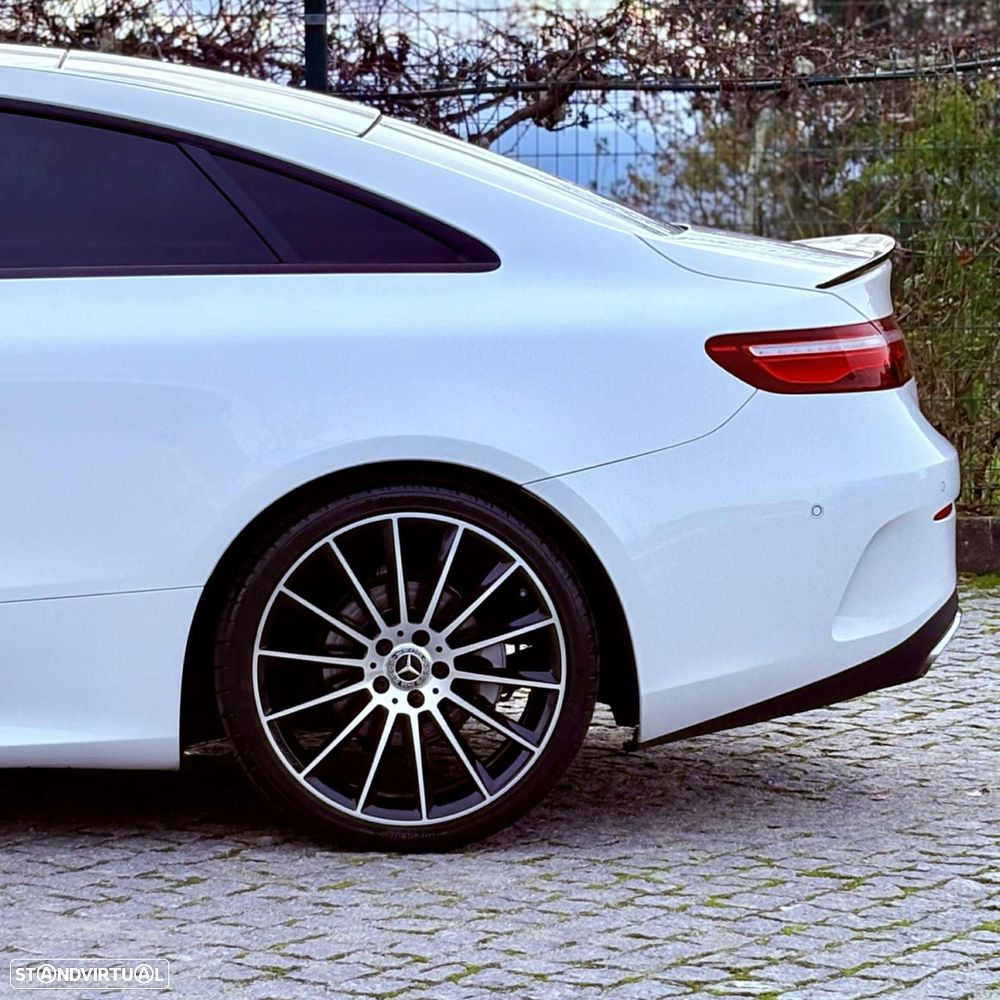 Mercedes-Benz E 220 d AMG Line - 12