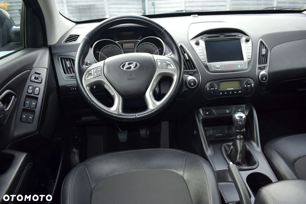 Hyundai ix35 1.7 CRDi 2WD blue Style - 26