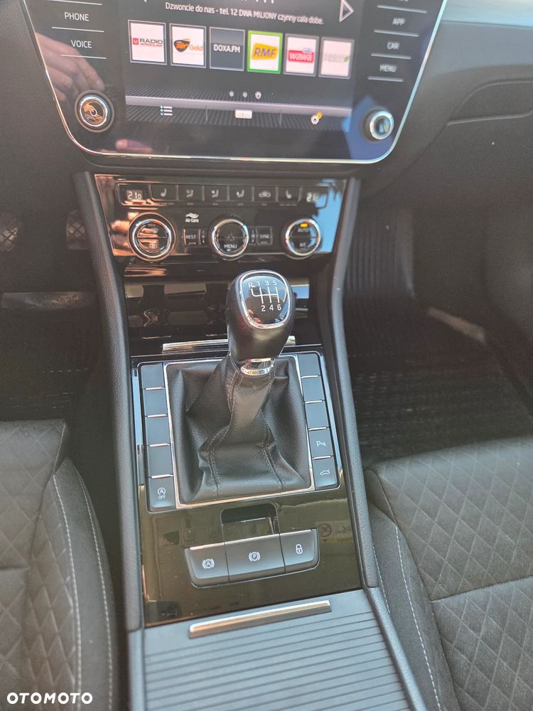 Skoda Superb 2.0 TDI Style - 13