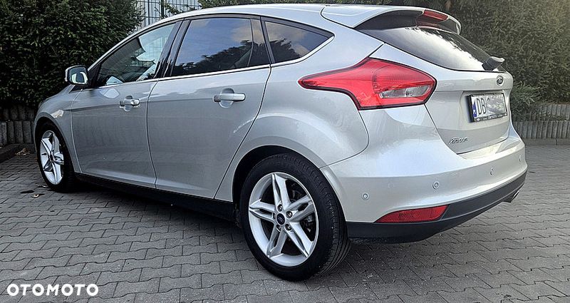 Ford Focus 2.0 TDCi Titanium ASS - 8