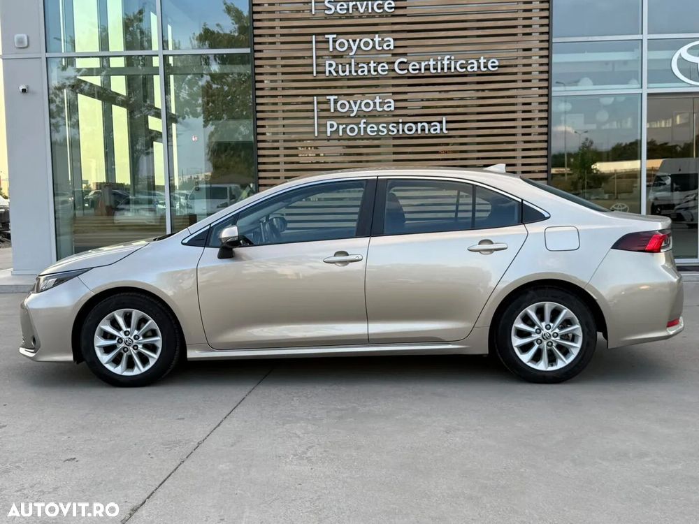 Toyota Corolla - 7