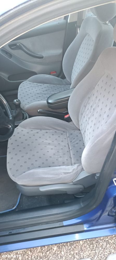 Seat Toledo 1.9 TDI Signo - 7
