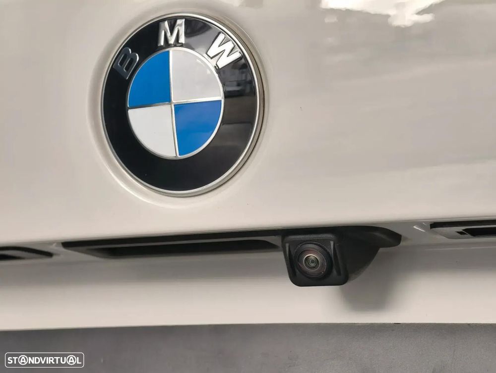 BMW 318 d Auto - 16