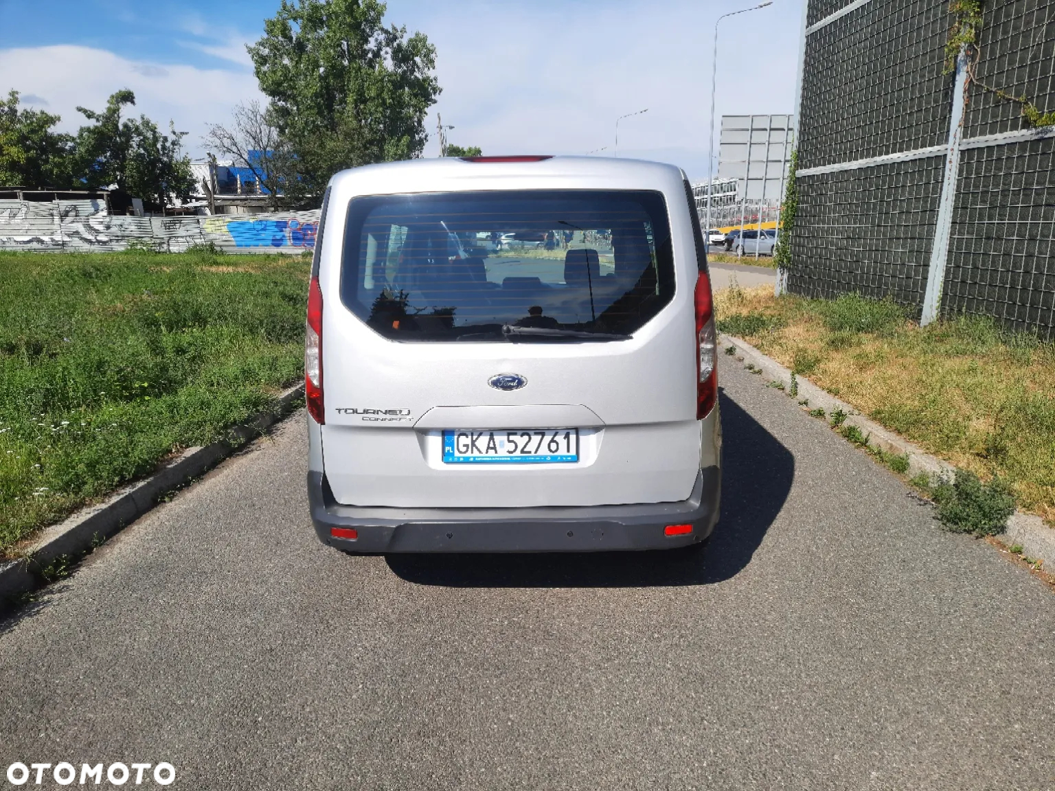 Ford Tourneo Connect Gr 1.5 TDCi Trend - 6