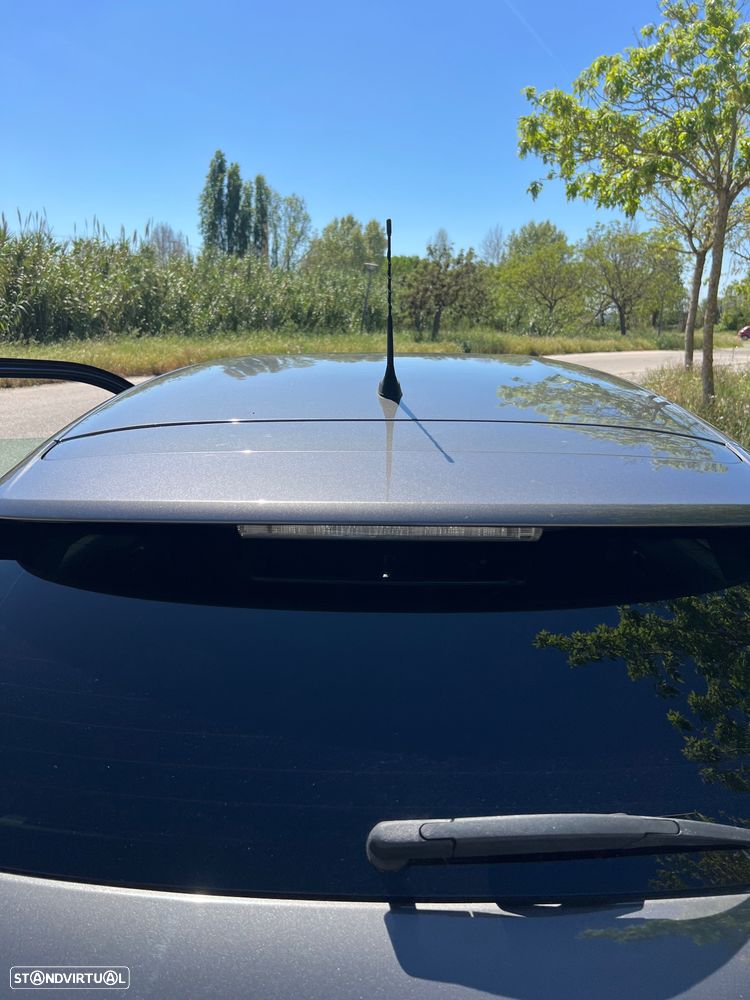 Citroën C4 Cactus 1.2 PureTech Feel EAT6 - 7