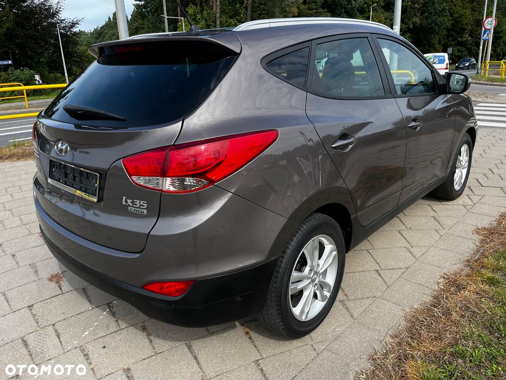 Hyundai ix35 1.7 CRDi 2WD UEFA EURO 2012 Edition - 9