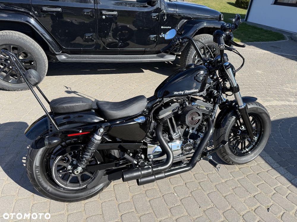 Harley-Davidson Sportster - 4