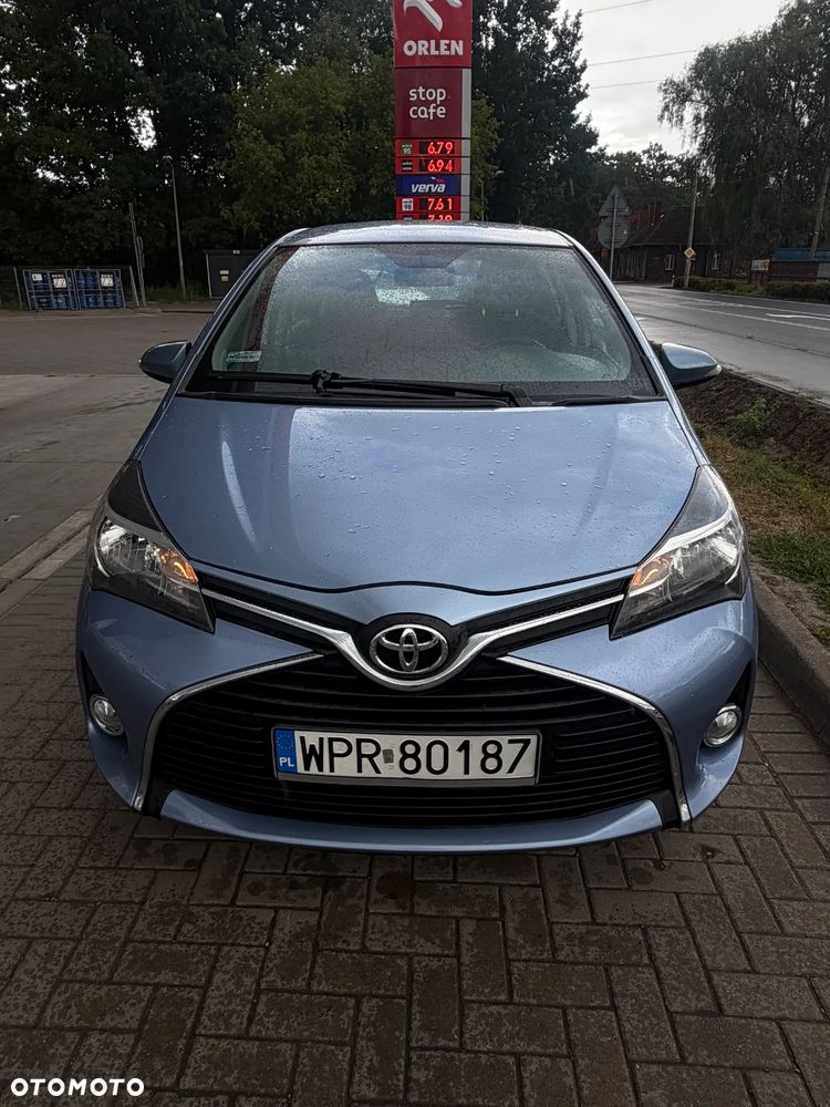 Toyota Yaris 1.33 Premium - 1