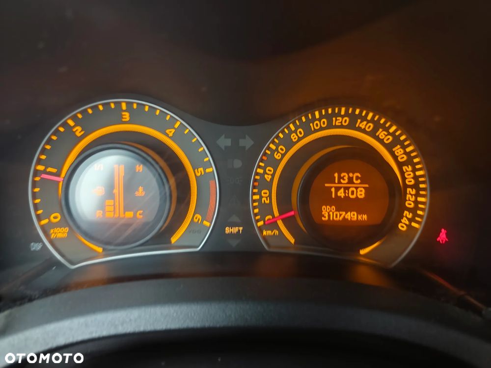Toyota Auris 2.0 D-4D Sol - 6