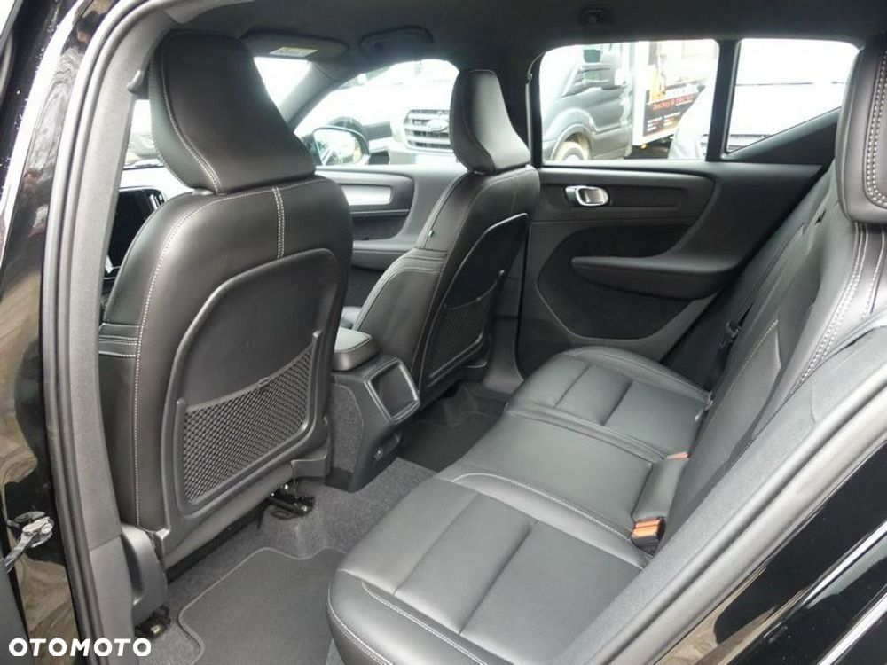 Volvo XC 40 T4 AWD Geartronic R-Design - 14