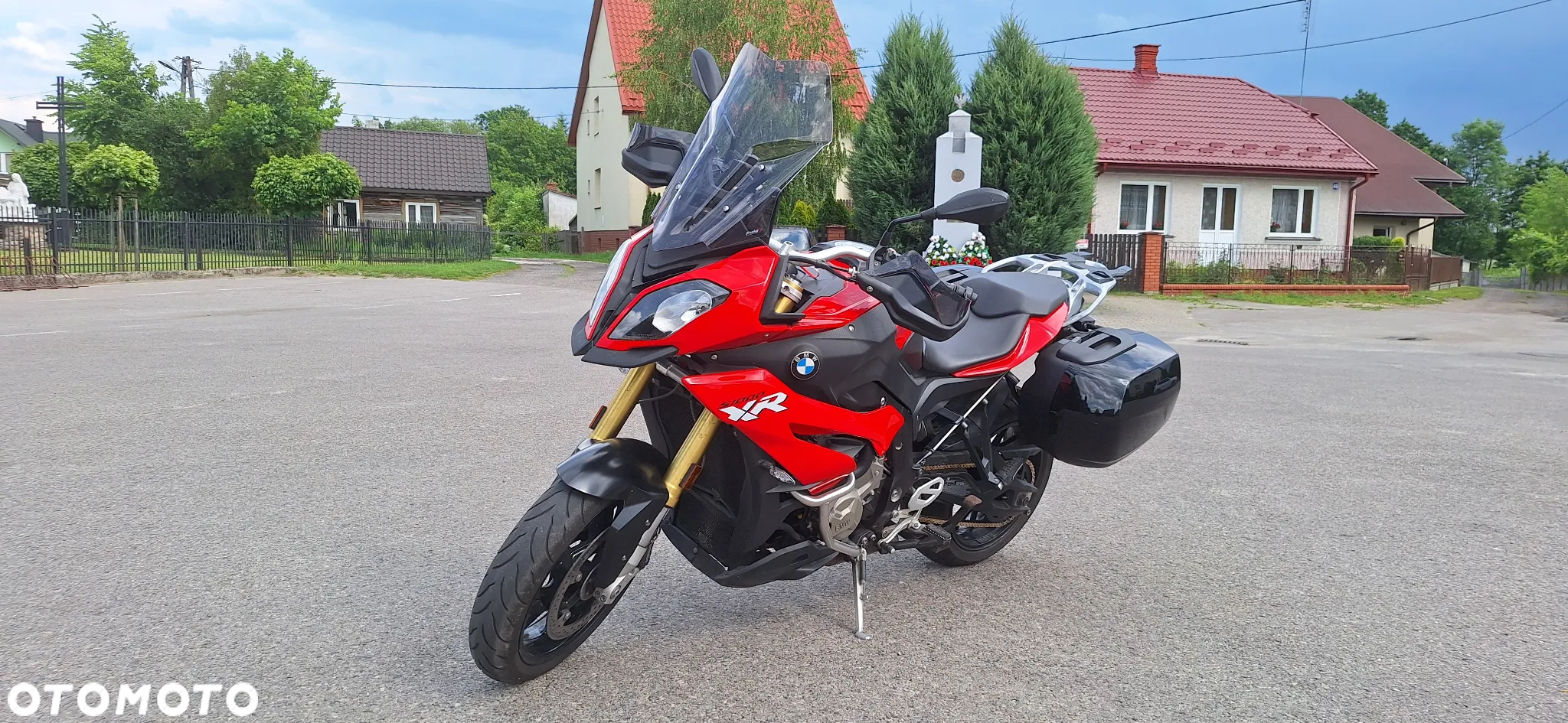BMW S - 10