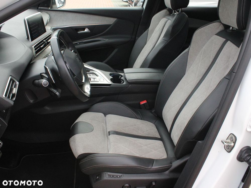 Peugeot 3008 - 8