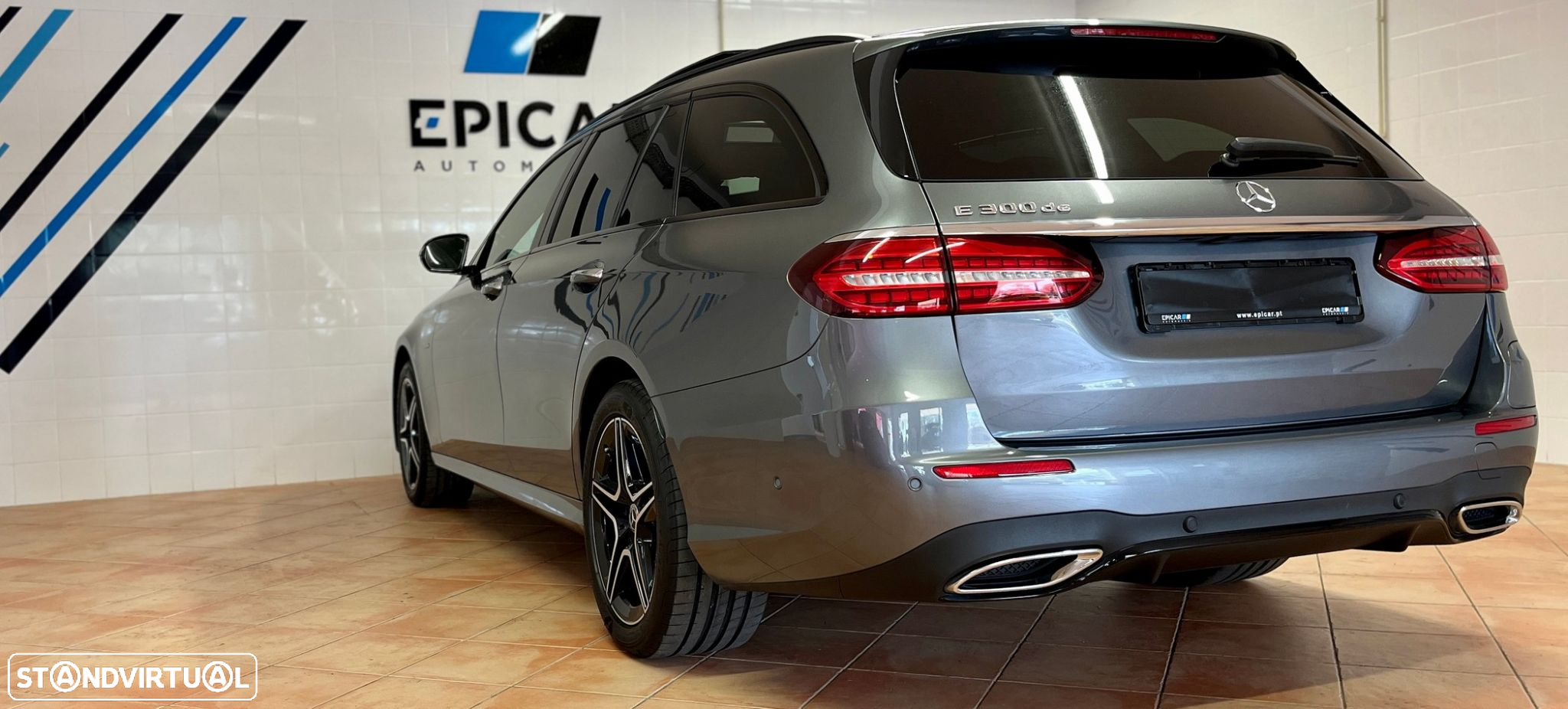 Mercedes-Benz E 300 de AMG Line - 10
