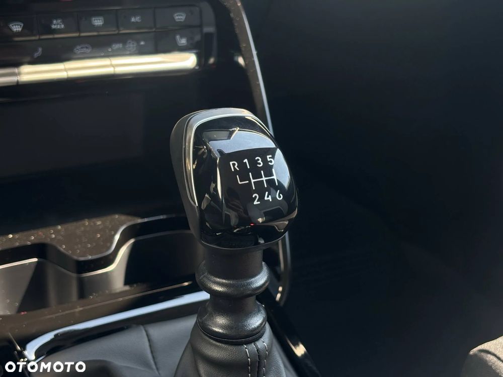 Citroën C3 1.2 T Max - 24