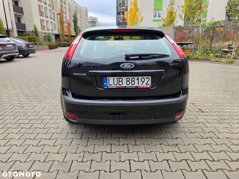 Ford Focus 1.6 16V Fun X - 5